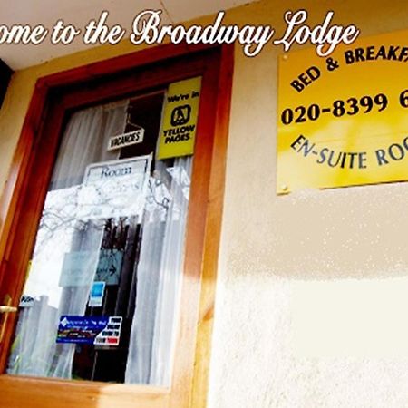 Broadway Lodge Bed And Breakfast Surbiton 외부 사진